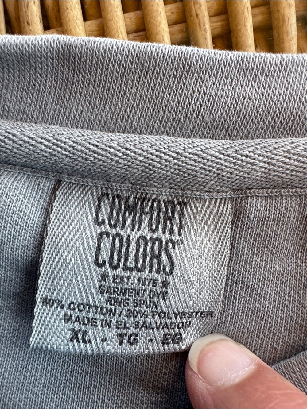 Houndstooth Comfort Colors Men's Crewneck Sweatshirt in Gray with White Logo - Picture 3 of 3